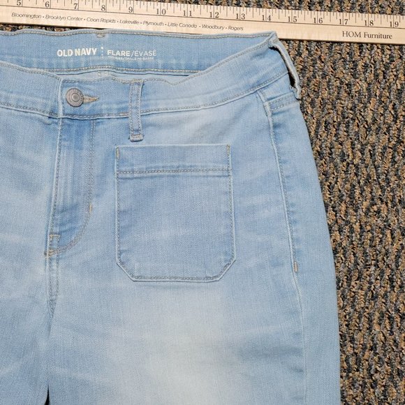 Old Navy Light Wash Flare Jeans 70s Style Size 10 - Picture 14 of 14